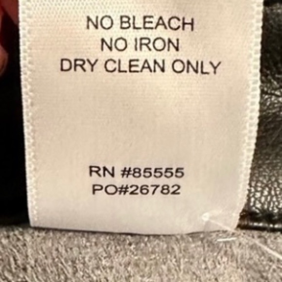 Pistola sz 18W Black Faux Leather Straight Leg High Waist Cropped Pants - Picture 9 of 12